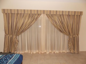 Curtain with pelmet   