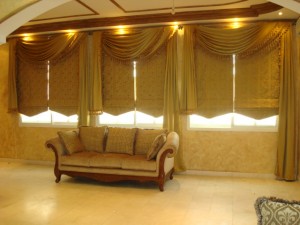 Roman Blind with Design
