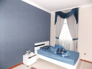 Curtain & Sheer with Design & Wallpaper of Bed Room   