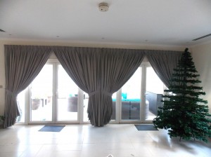 Curtains-of-Living-Room-in-Jumeirah-Park-Dubai                  