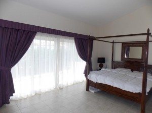 Curtains-with-pelmet-and-Chiffon--of-Master-bed-room-in-Green-Community-(West)-Villa,-Dubai