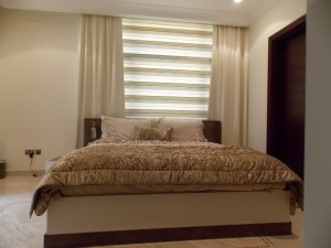 Curtains with Duplex Blinds of Guest Room in Palm Jumeirah, Duabi 