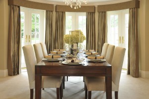 Curtains with Pelmet of Dining Room                    