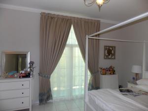 Curtains with Sheers of Bedroom