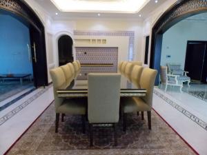 Dining Table & Chair in Al Quoz near Bowling center