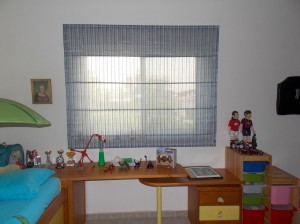 Roman-Blind-of-Kids-Room-in-Green-Community-villa-Dubai         